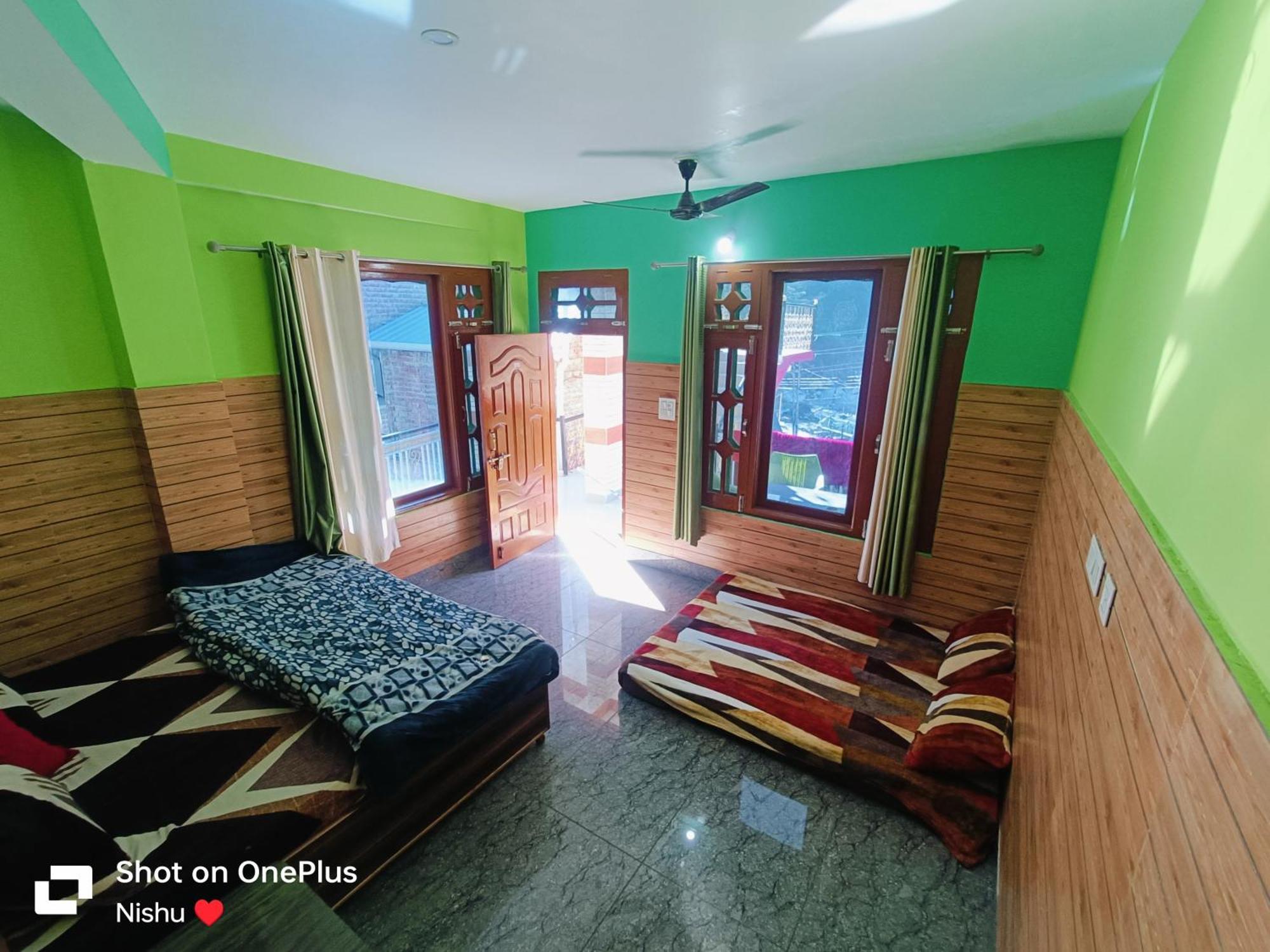 Chojh Inn Guest House Kasol Eksteriør billede