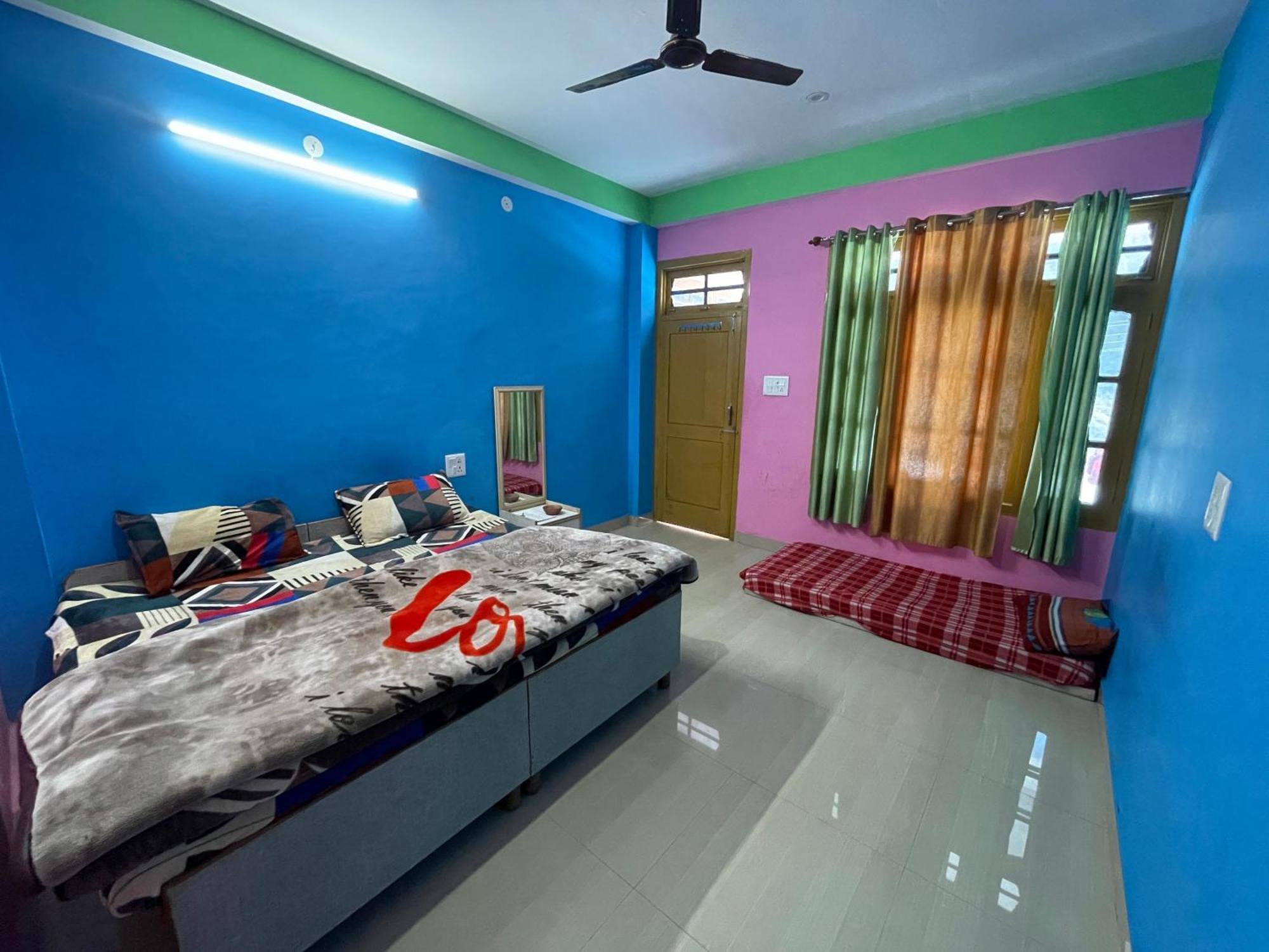 Chojh Inn Guest House Kasol Eksteriør billede