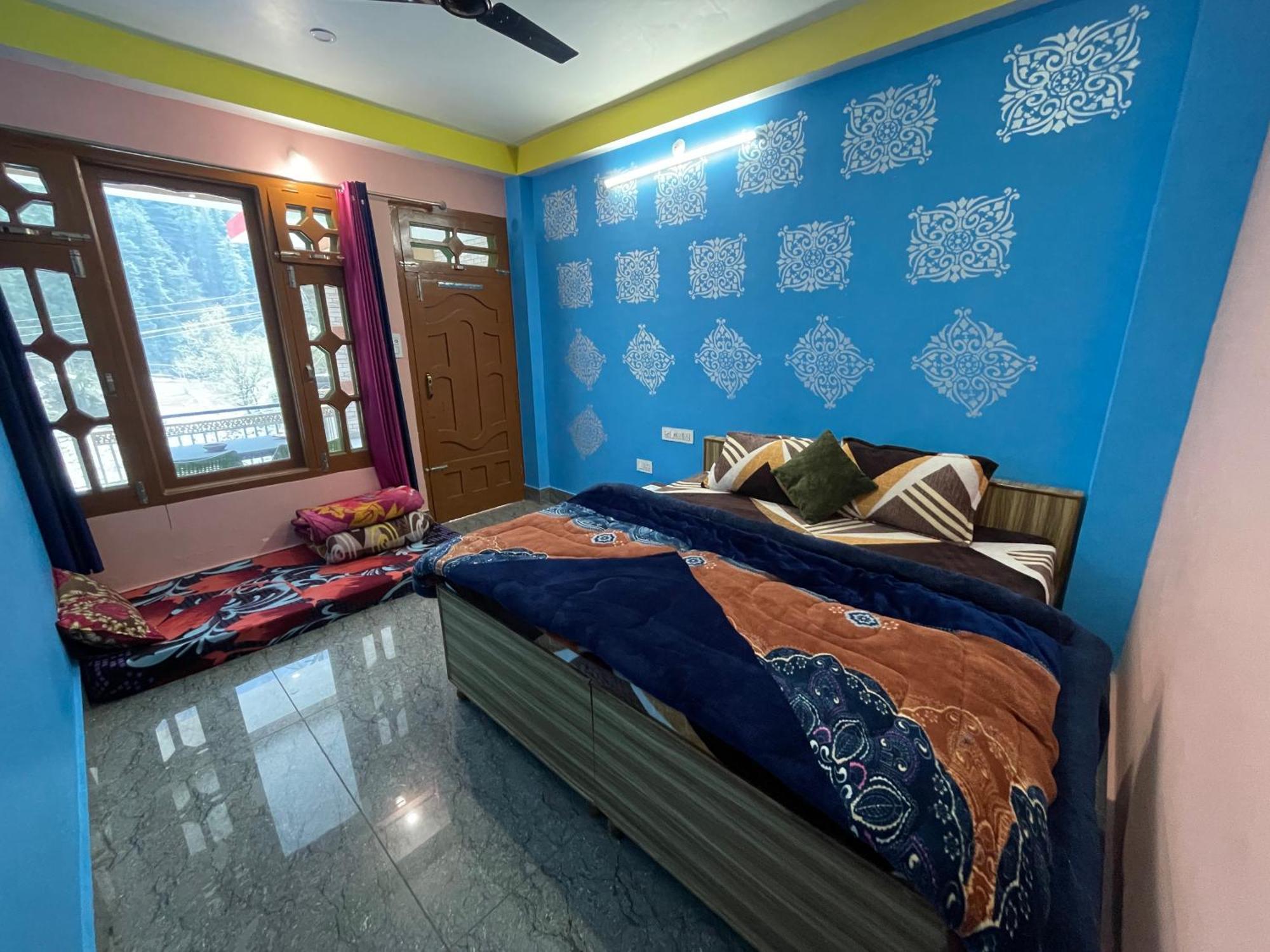Chojh Inn Guest House Kasol Eksteriør billede