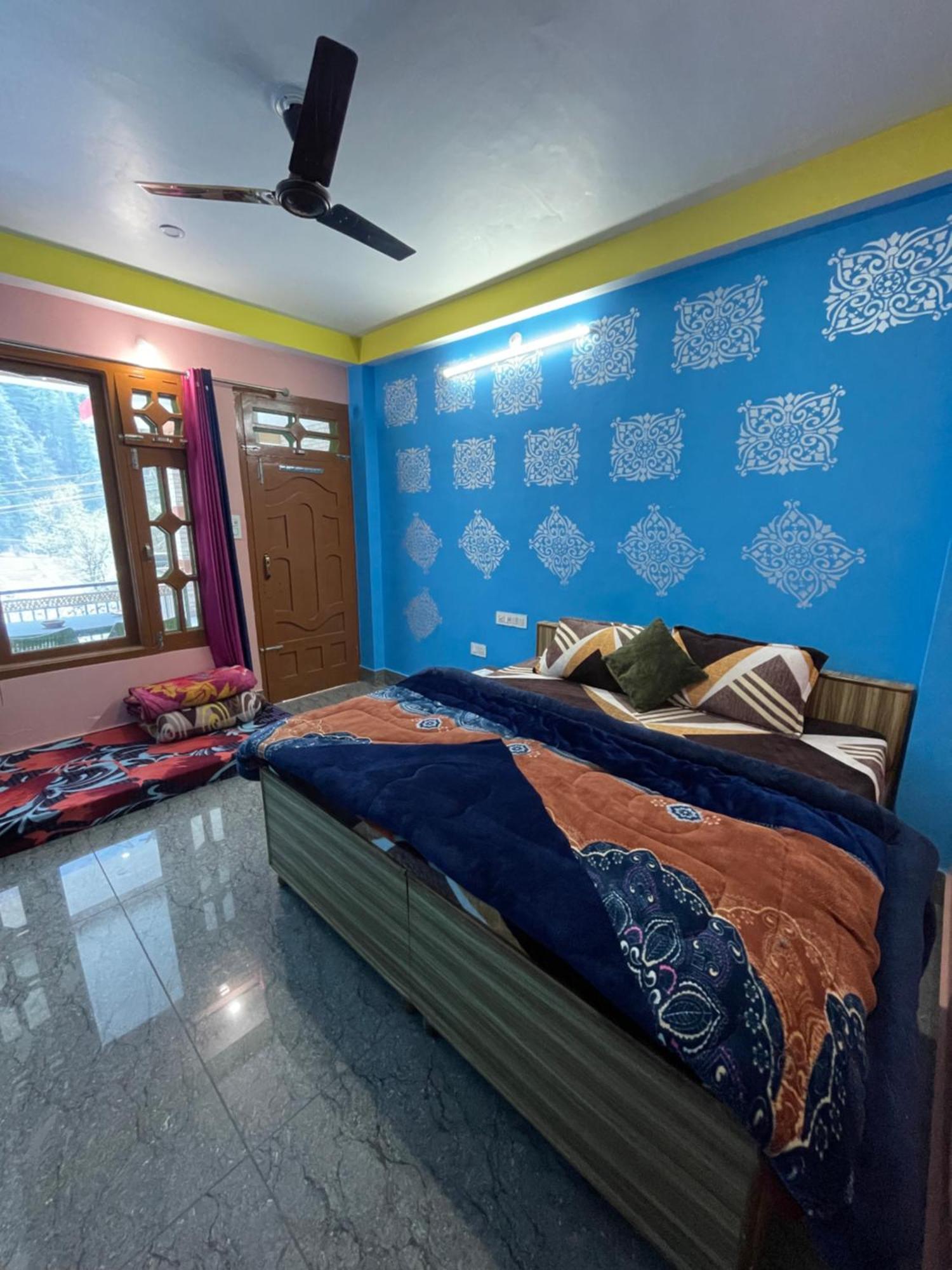 Chojh Inn Guest House Kasol Eksteriør billede