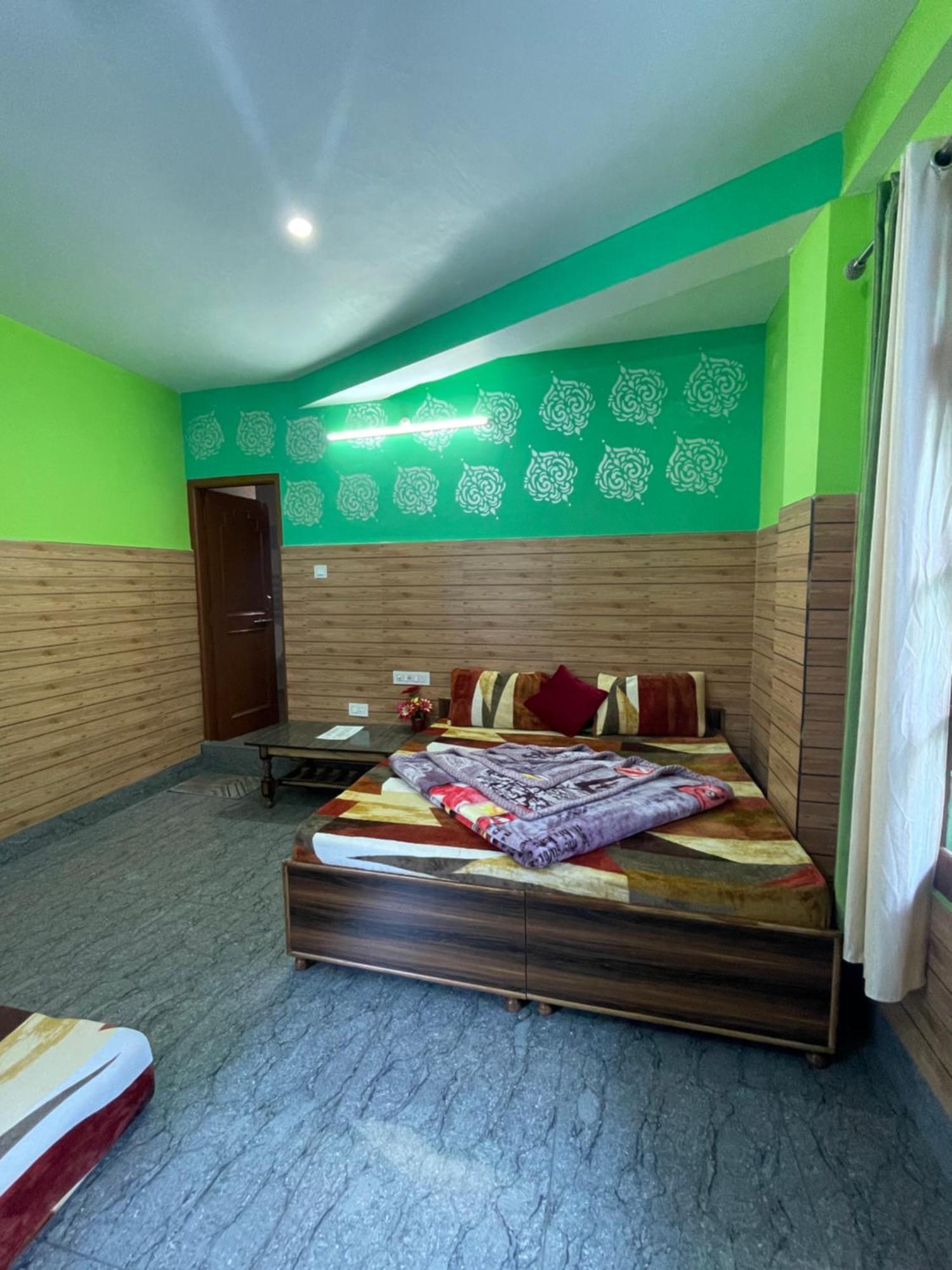 Chojh Inn Guest House Kasol Eksteriør billede